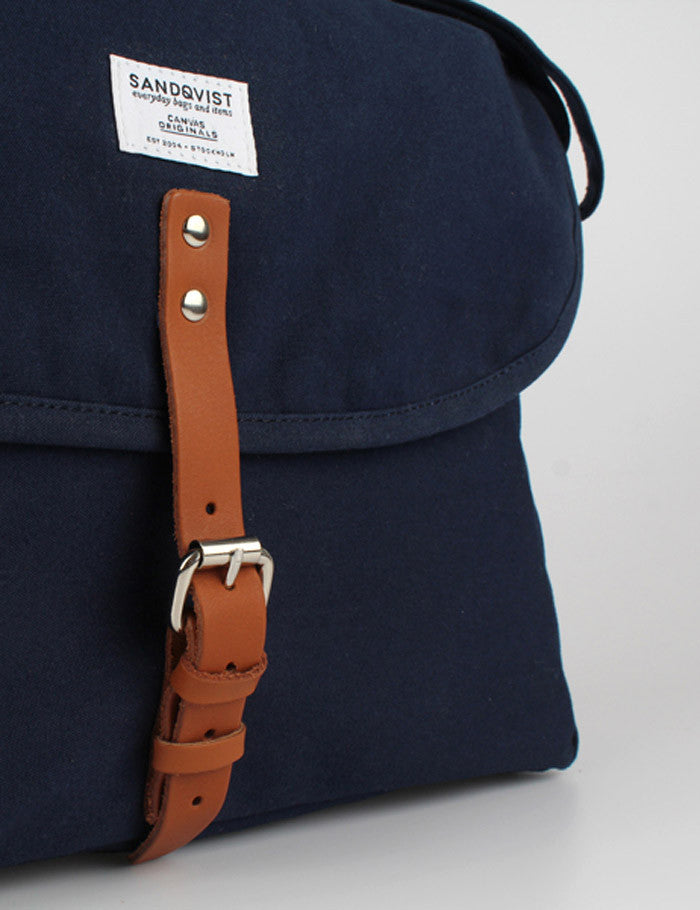 Sandqvist Jack Ground Messenger Bag - Blue