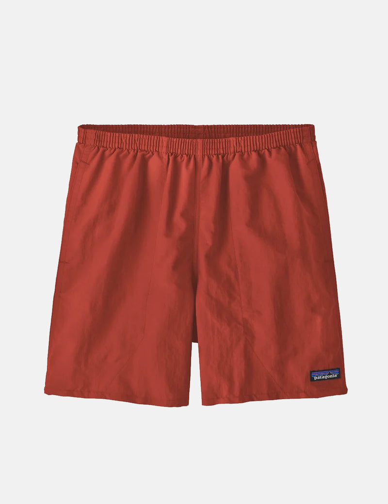 Patagoniaバギーショーツ（5インチ）-スマックレッド