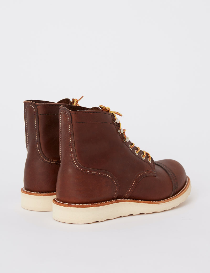 Red Wing 아이언 레인저 부츠(트랙션 트레드) - 앰버 브라운
