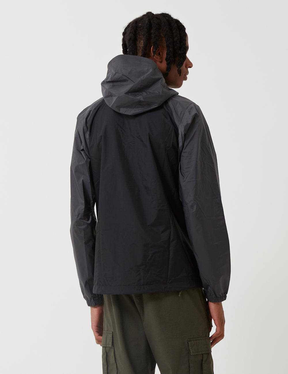 Patagonia torrentshell hotsell pullover black