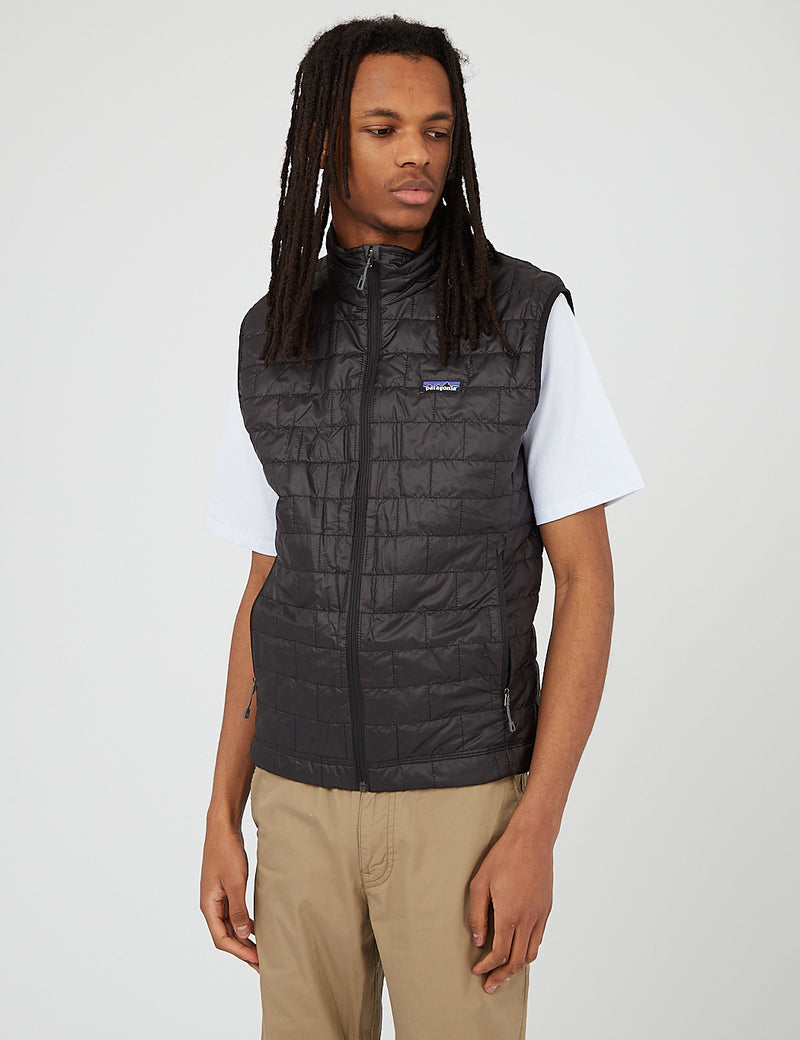 新品 パタゴニア ナノパフベスト Men's Nano Puff Vest S