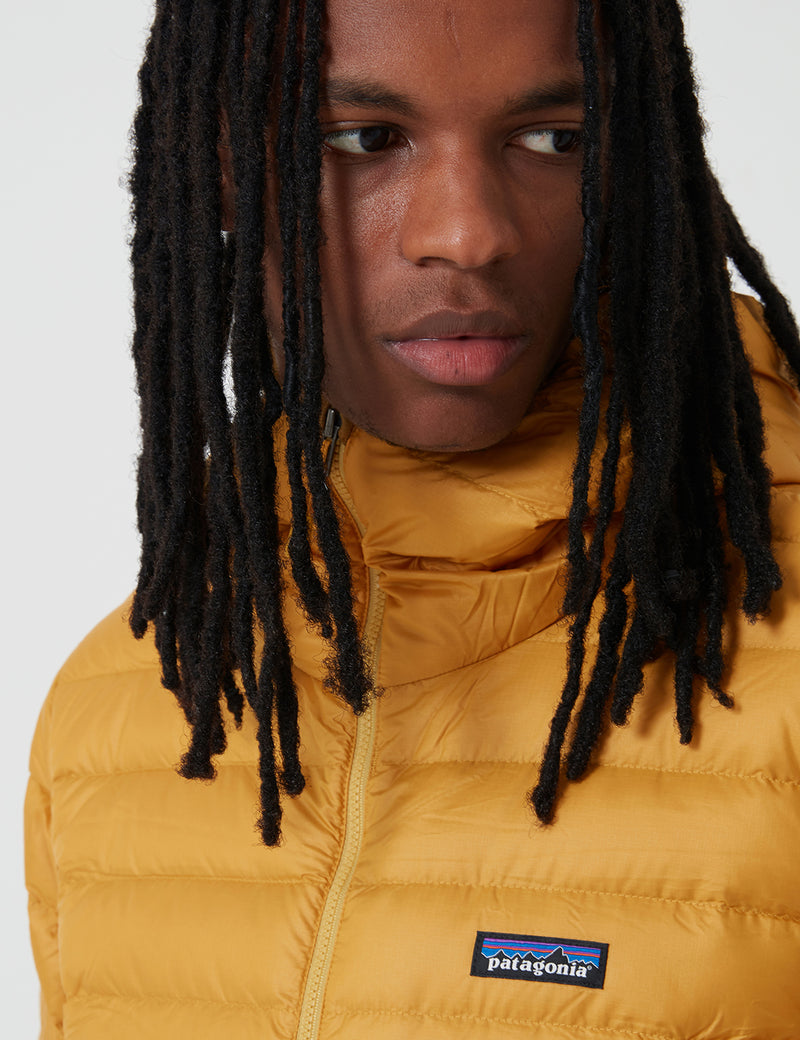 Patagonia Down Sweater Hooded Jacket - Buckwheat Gold