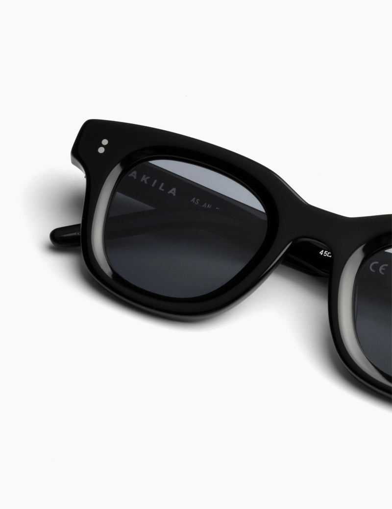 Akila Apollo Sunglasses - Black/Black Lens