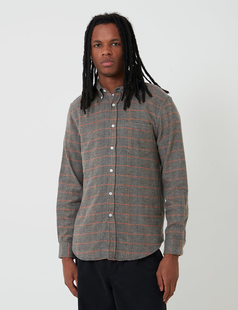 Portuguese Flannel 라이브러리 체크 셔츠-브라운