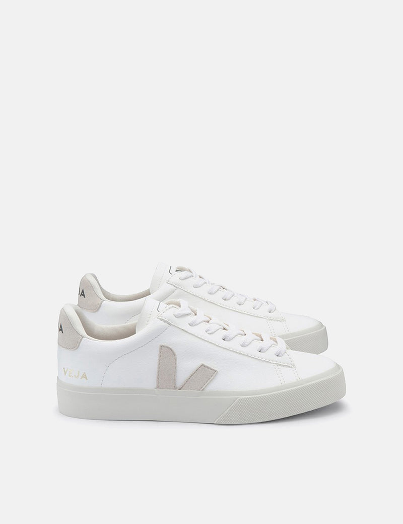 Womens Veja Campo Trainers (Chrome Free Leather) - White/Natural