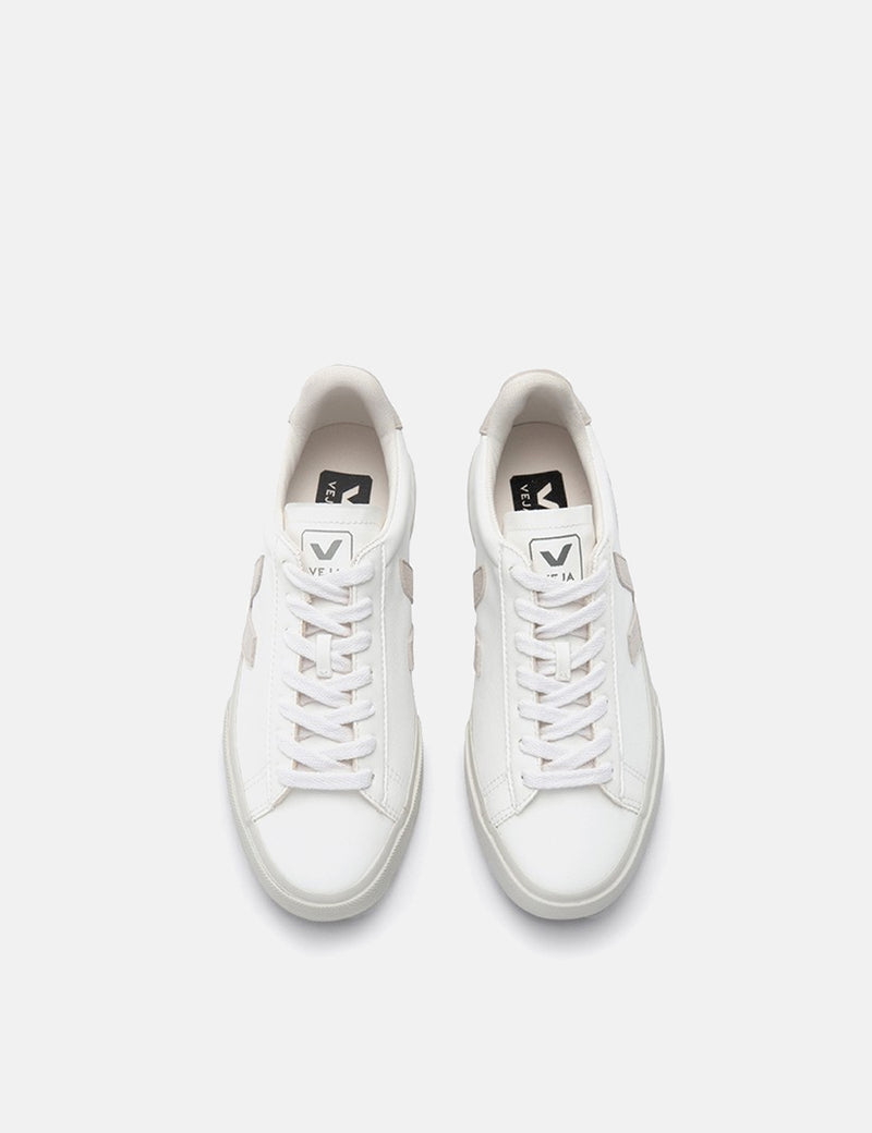 Womens Veja Campo Trainers (Chrome Free Leather) - White/Natural