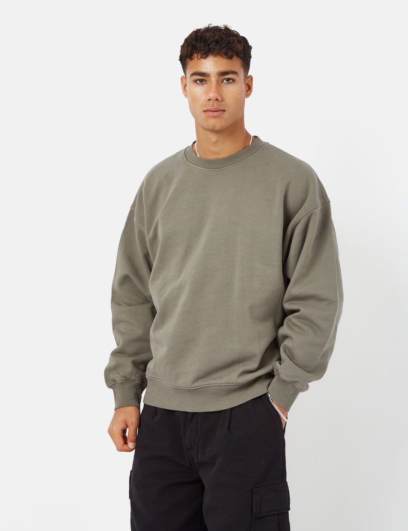 Buntes Standard Bio-Sweatshirt in Übergröße mit Rundhalsausschnitt - Dusty Olive