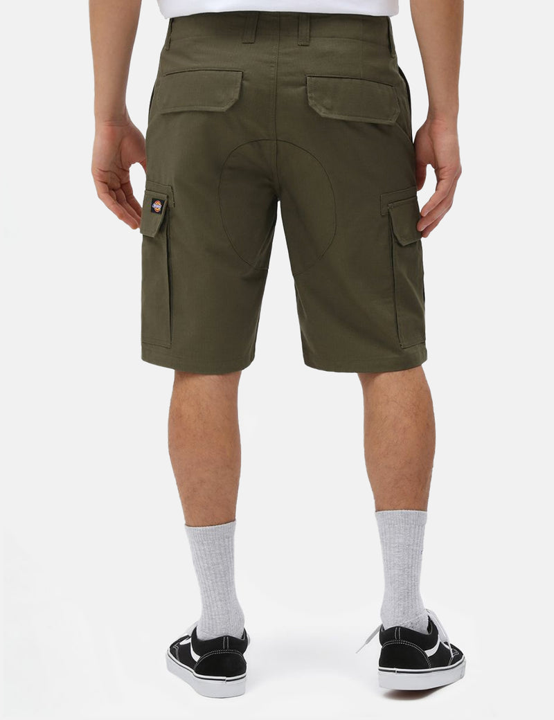 Dickiesミラービルカーゴショーツ-ミリタリーグリーン