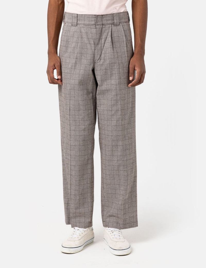 Dickies Bakerhill Plisseehose (locker) - Dunkelbraun