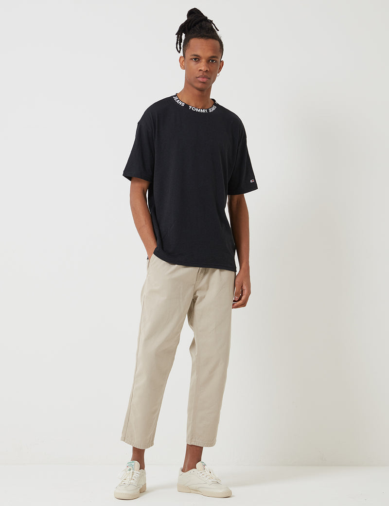 Tommy Hilfiger Branded Collar T-Shirt - Black