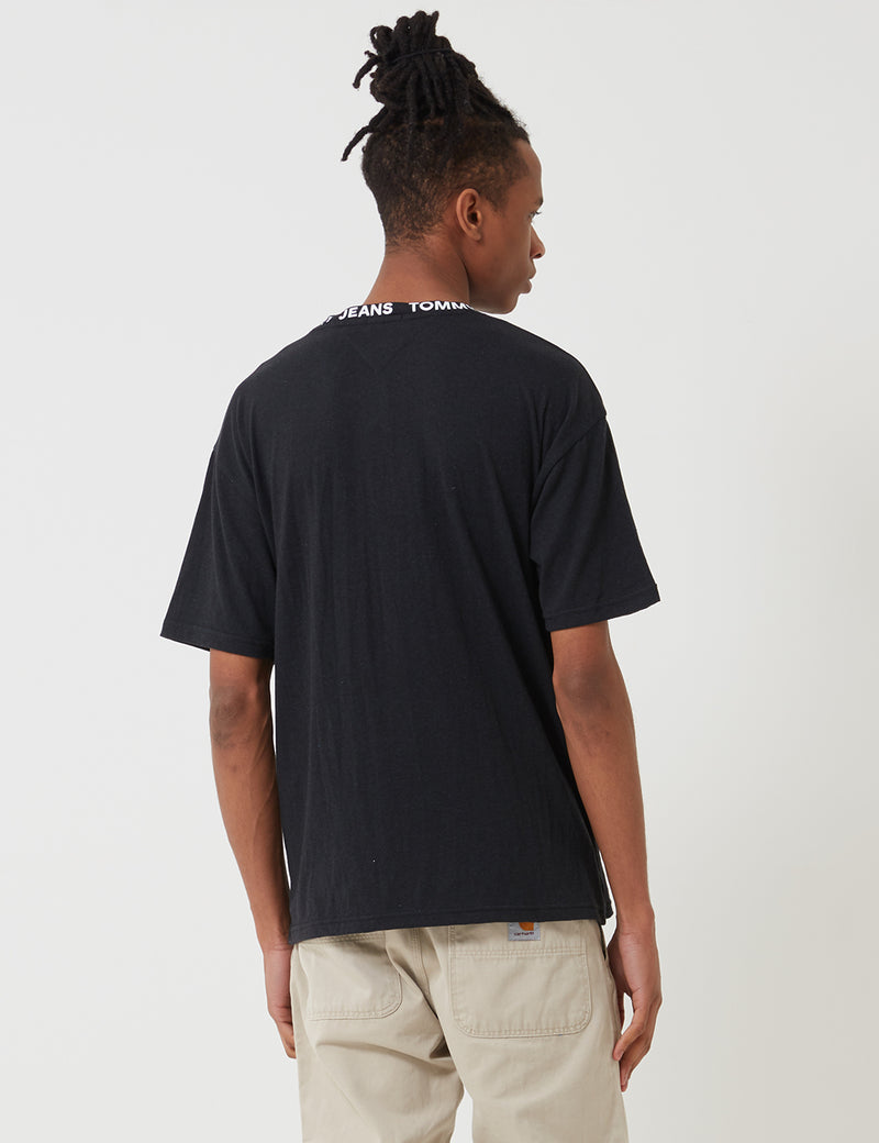 Tommy Hilfiger Branded Collar T-Shirt - Black