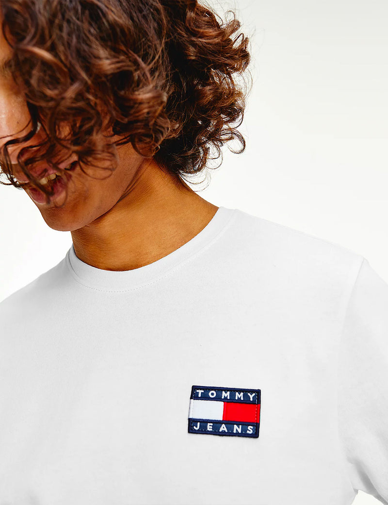 Tommy Jeans Badge Logo T-Shirt (Organic Cotton) - White