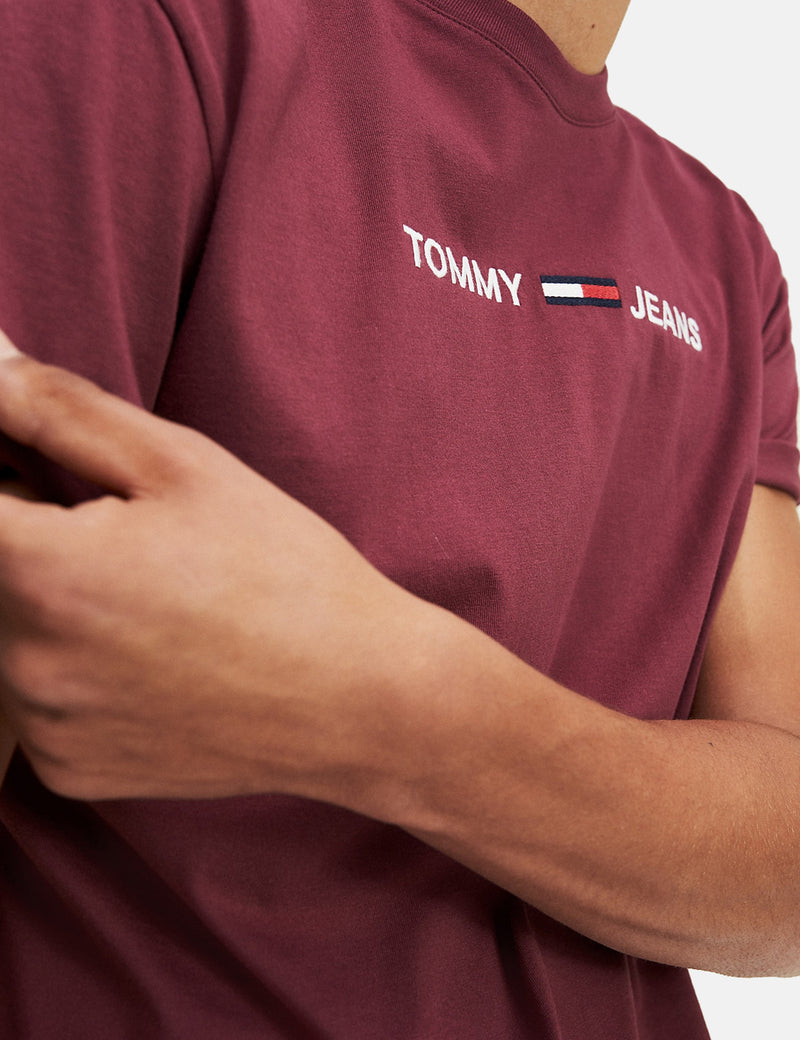T-Shirt à Petit Logo Tommy Hilfiger - Burgundy