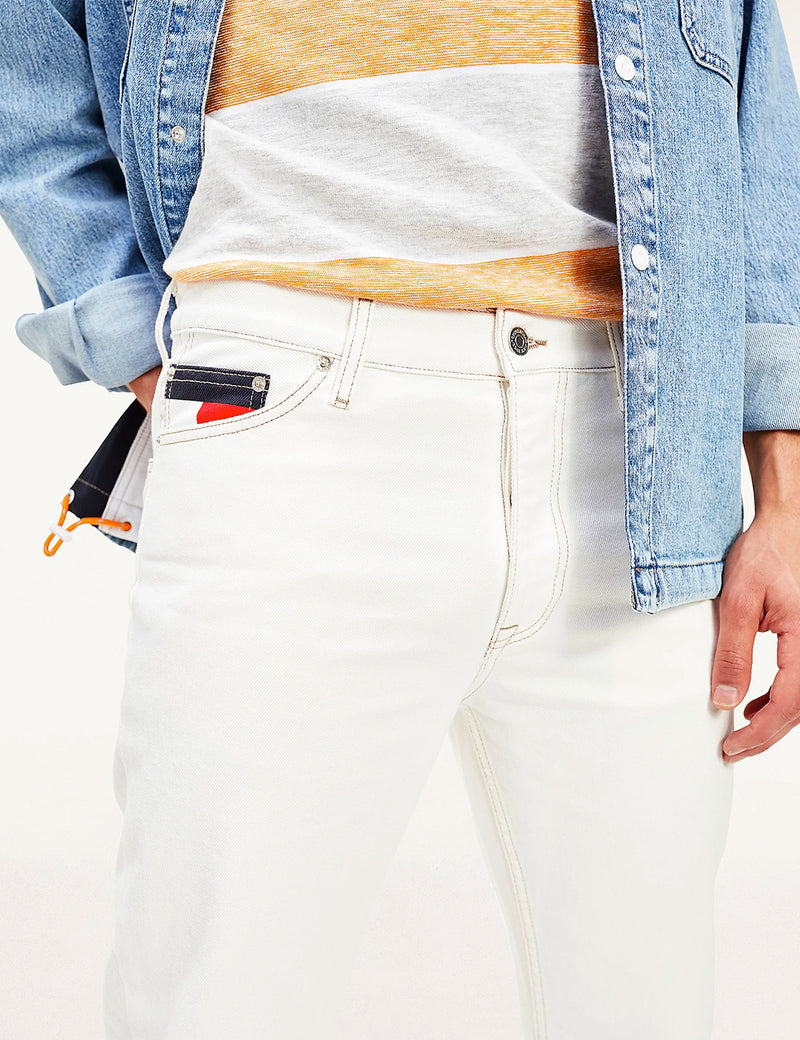 Tommy Jeans Dad Tapered Jeans (Coton Recyclé) - Blanc