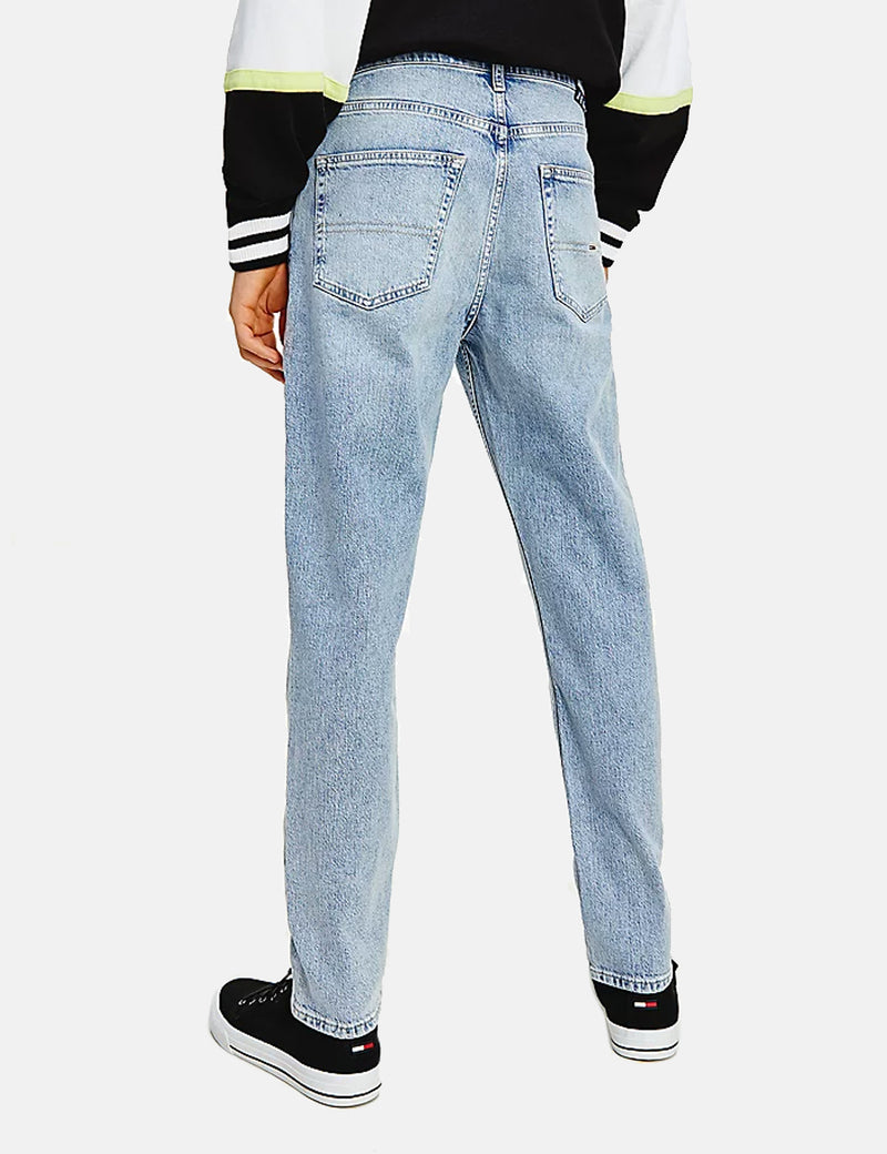 Tommy Jeans Dad Faded Jeans (Tapered) - フェードブルー