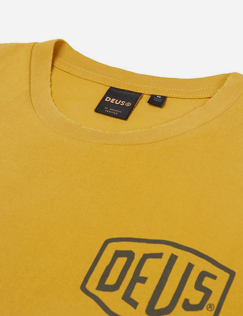 T-shirt Tokyo Deus Ex Machina blanchi au soleil - Doré