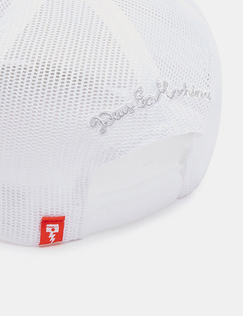 Deus Ex Machina Pill Trucker Cap - White