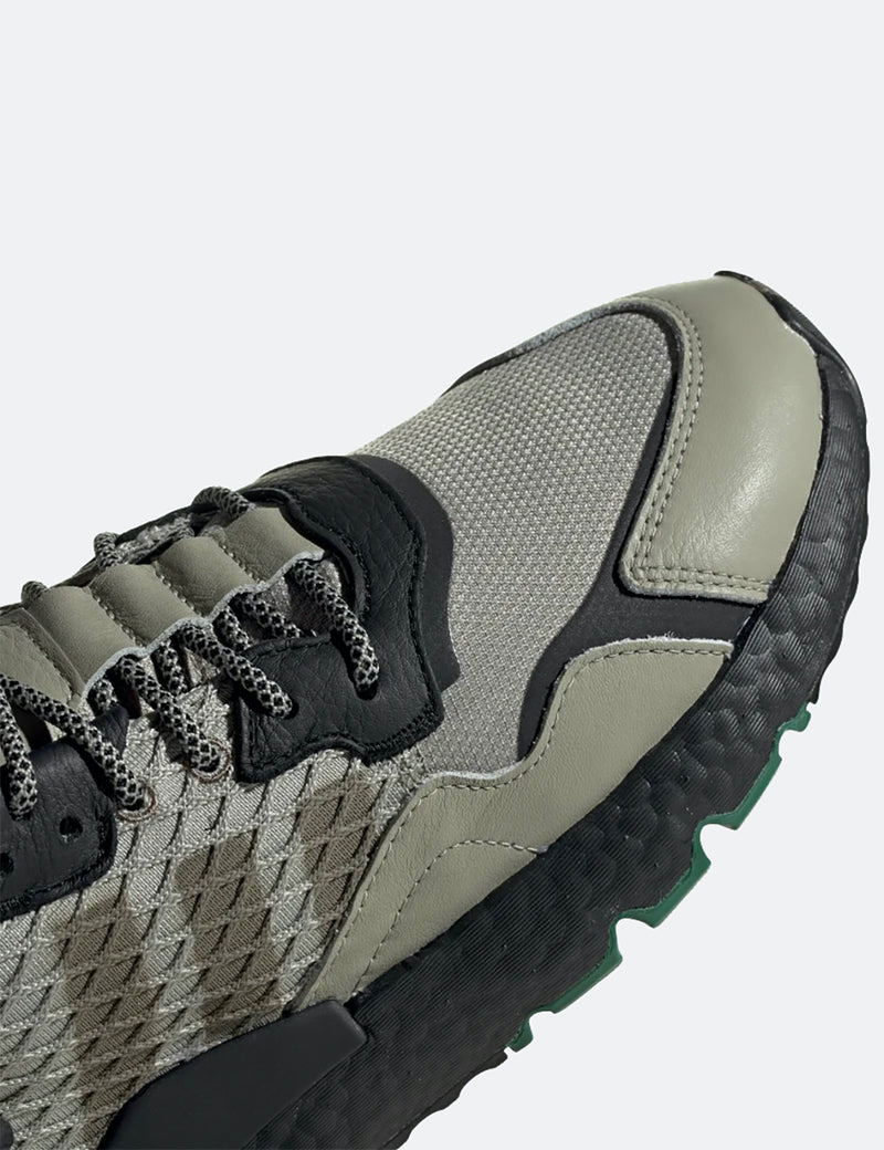 adidas Nite Jogger Shoes (EE5569)-블랙/Seasame/오렌지