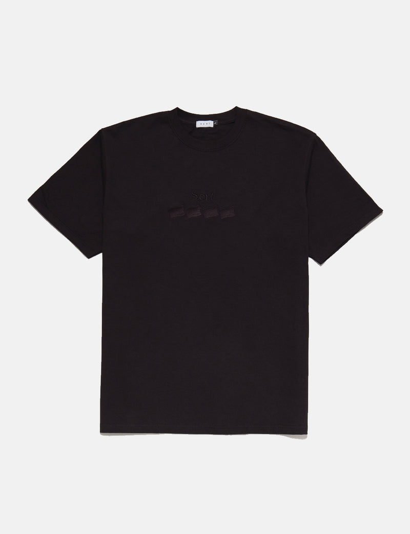 SCRTエンブフラッグTシャツ-ブラック