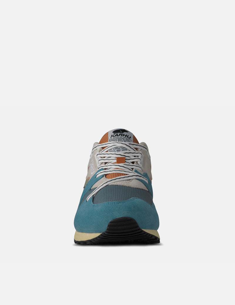 Karhu Synchron Classic Trainers - Reef Waters/Abbey Stone Grey