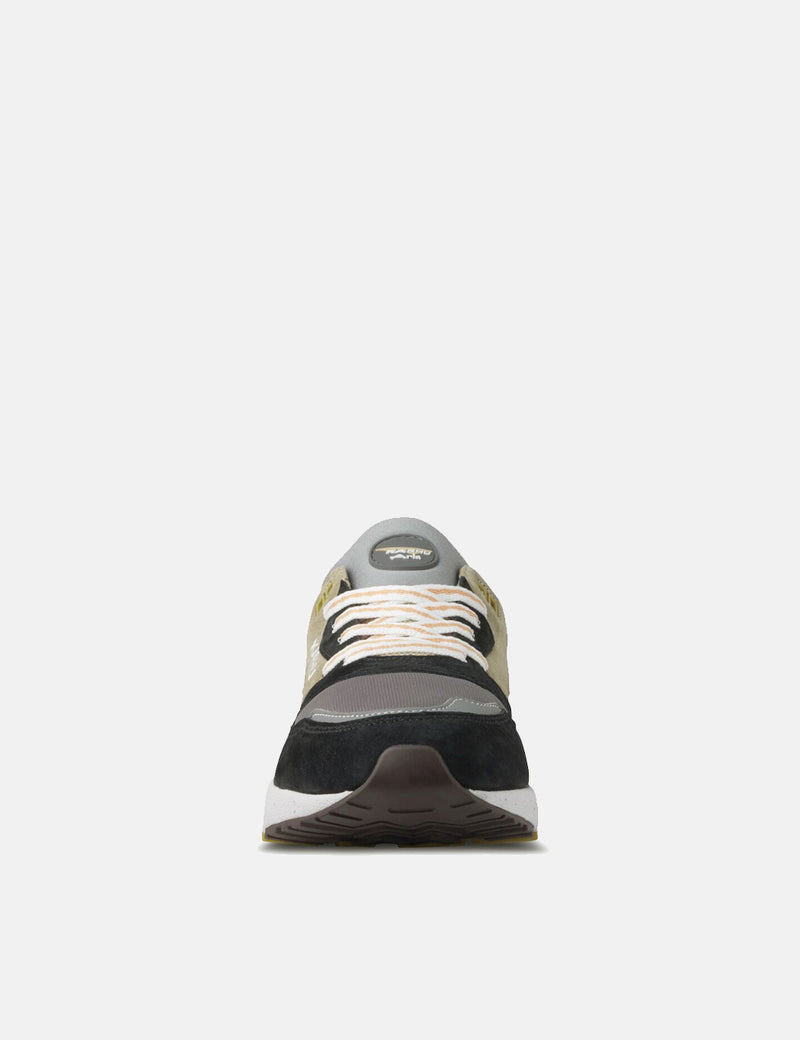 Karhu Aria (F803053) - Jet Black/Taos Taupe
