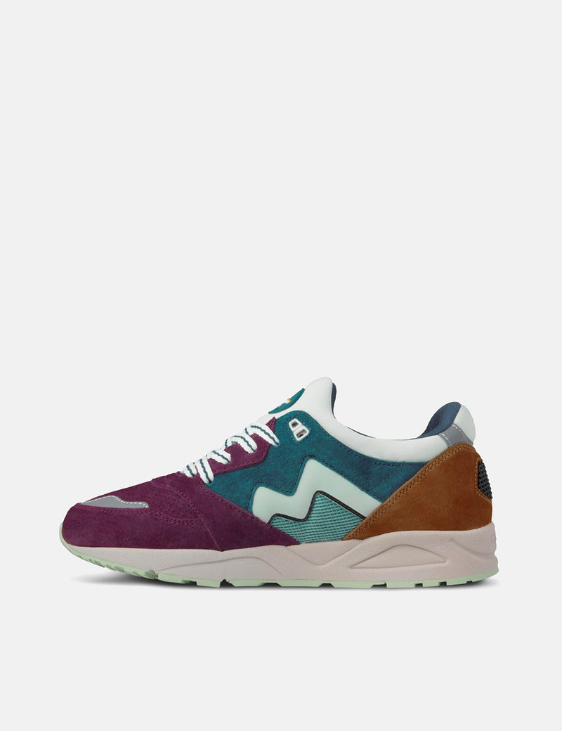 Karhu Aria (F803068) - Reflecting Pond/Crushed Violets