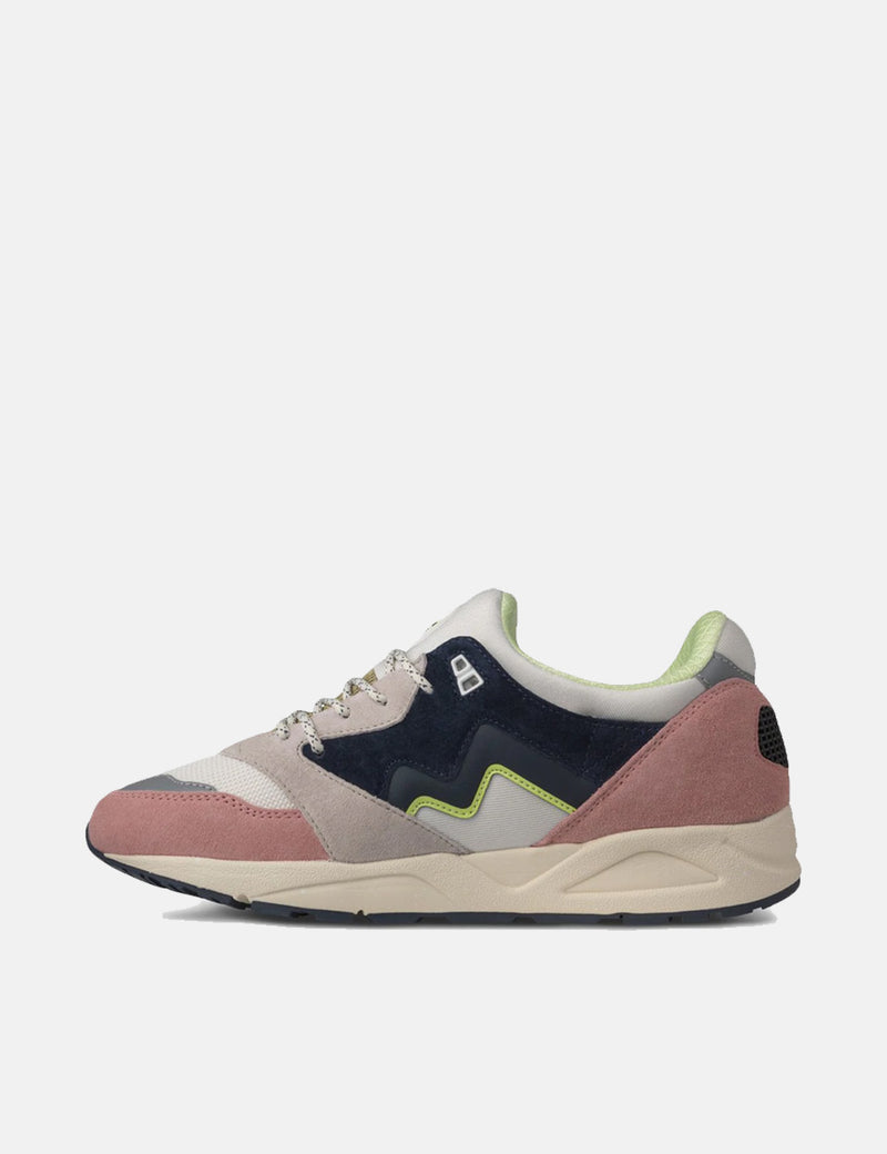 Baskets Karhu Aria - Rose Tan/India Ink