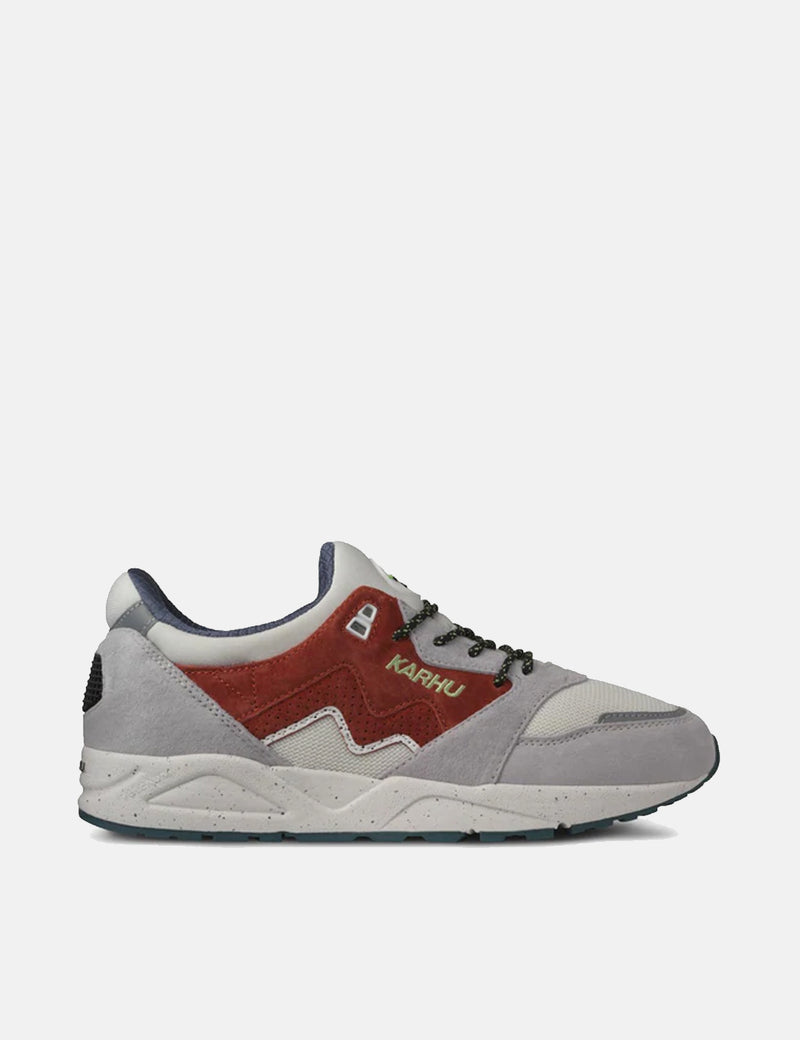 Baskets Karhu Aria - Bleu Aube/Sauce Piquante