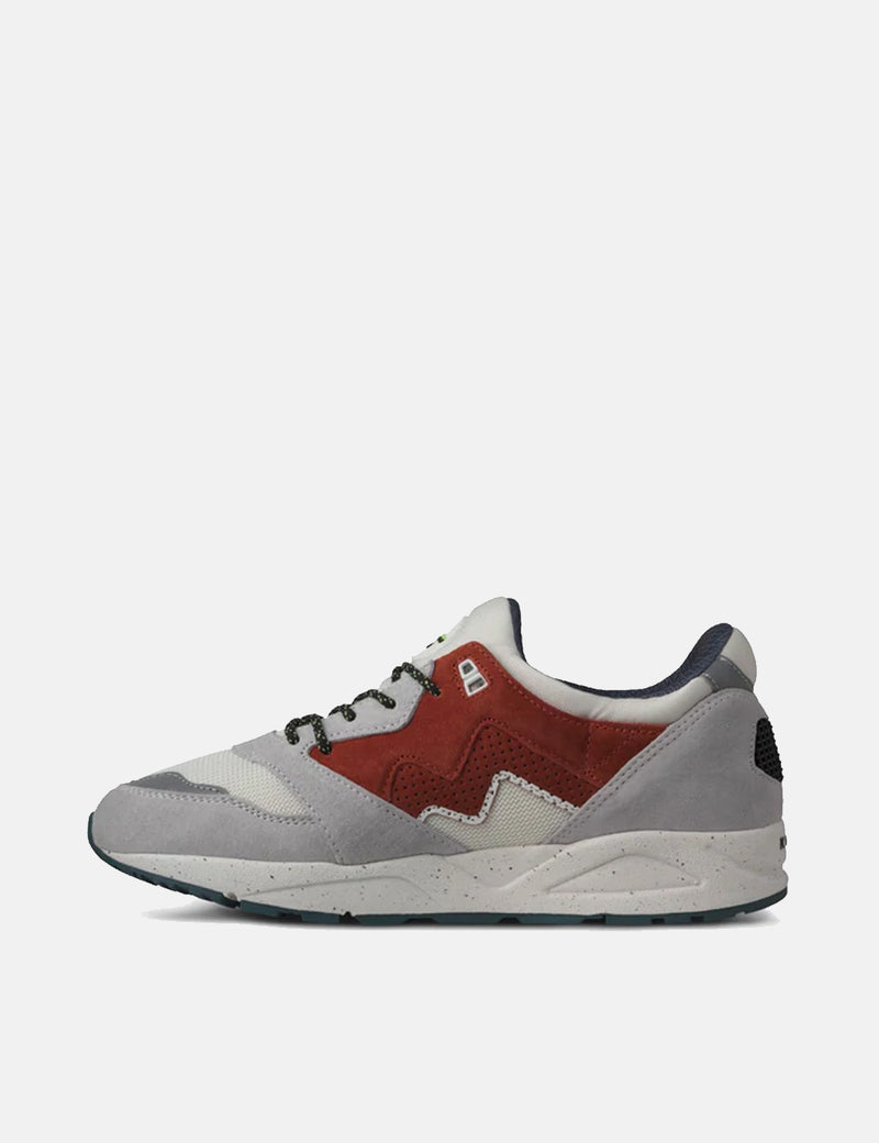 Baskets Karhu Aria - Bleu Aube/Sauce Piquante