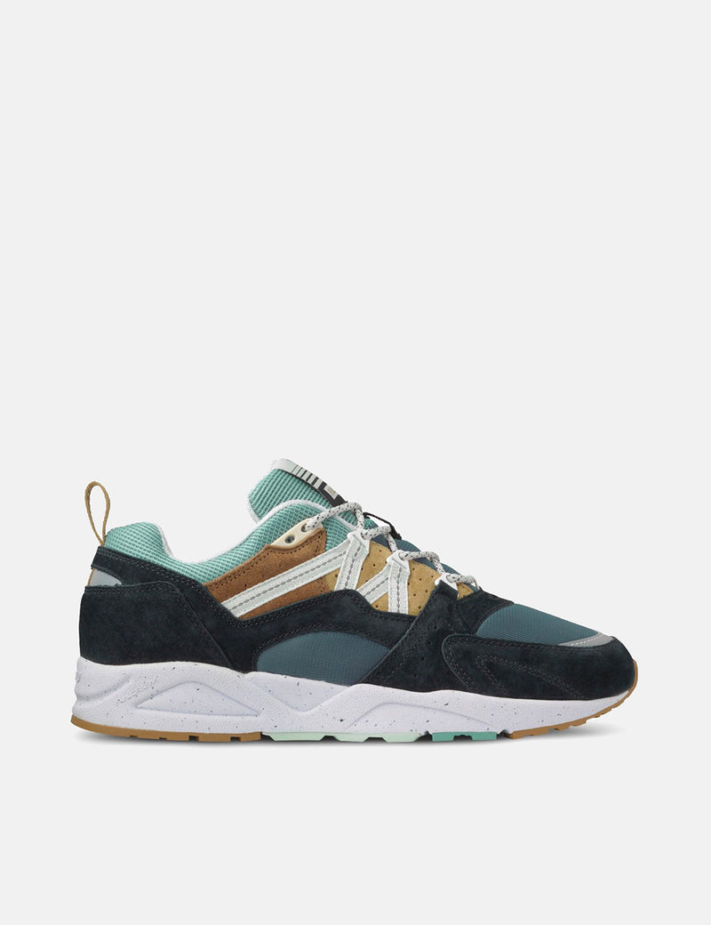 Karhu Fusion 2.0 (F804088) - Jet Black/Pale Aqua