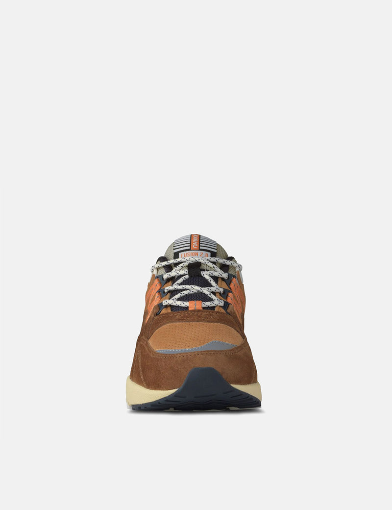 Karhu Fusion 2.0（F804112）-ラバーパープル/カドミウムオレンジ