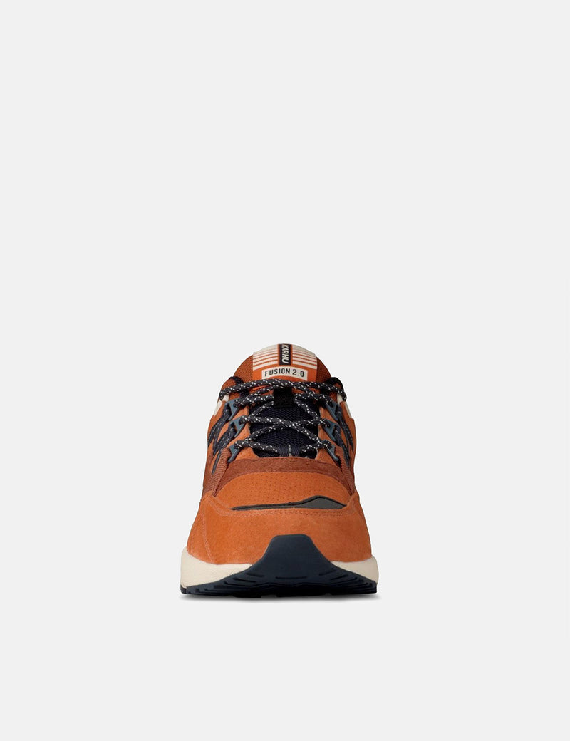 Karhu Fusion 2.0（F804113）-バーントオレンジ/墨汁