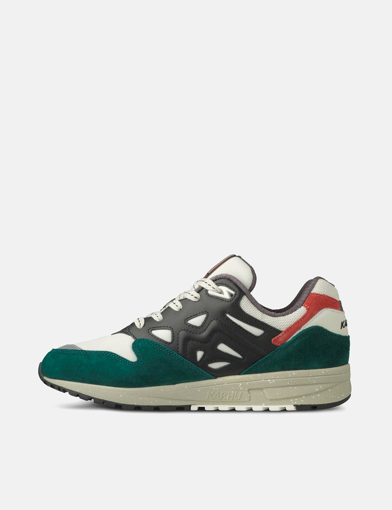 Karhu Legacy 96(F806025) - 준 버그/제트 블랙