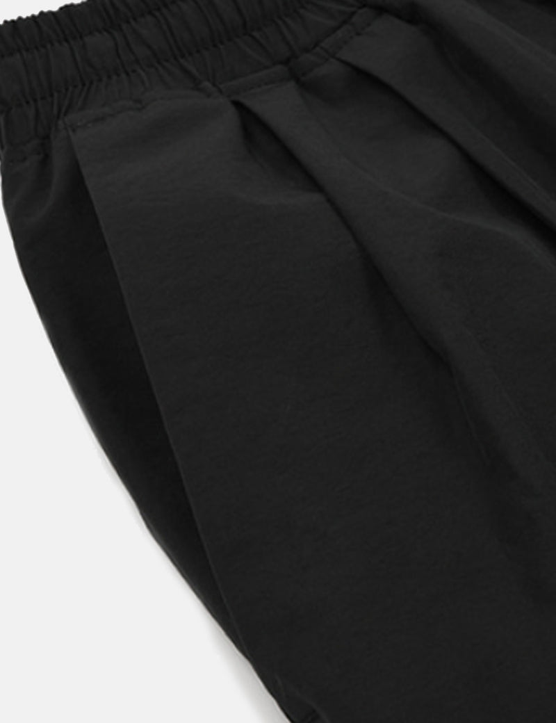 FrizmWORKS Nylon Relax Set-Up Two Tuck Pants - Black