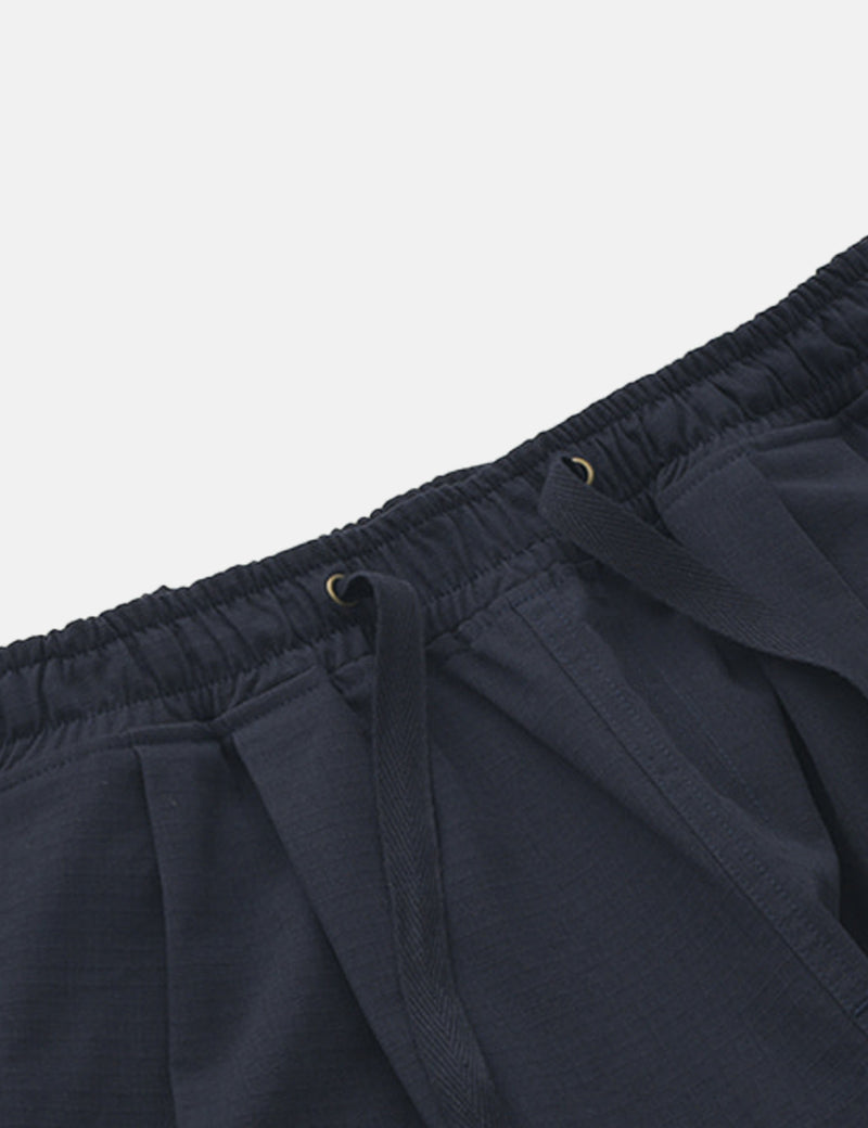 Frizmworks Army Two Tuck Relaxed Pants – Marineblau