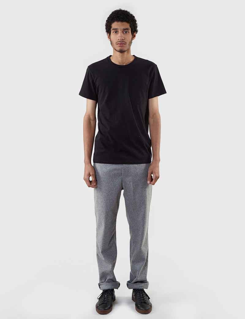 Edwin Pocket T-Shirt - Navy Blue