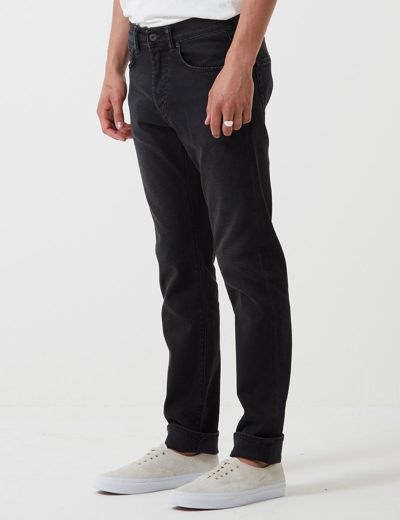 Edwin ED-80 CS Mineral Wash 11oz (Slim Tapered) - Noir Encre