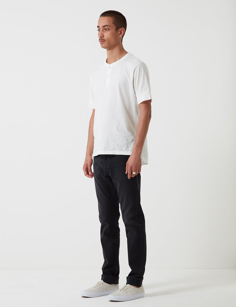 Edwin ED-80 CS Mineral Wash 11oz (Slim Tapered) - Noir Encre
