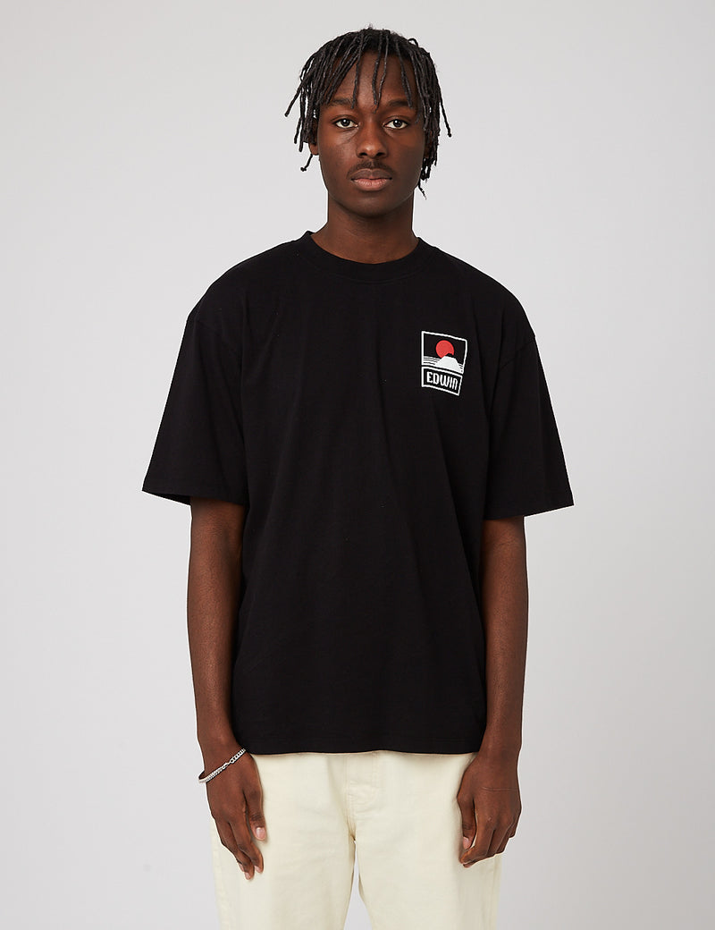 T-shirt Edwin Sunset on MT Fuji - Noir