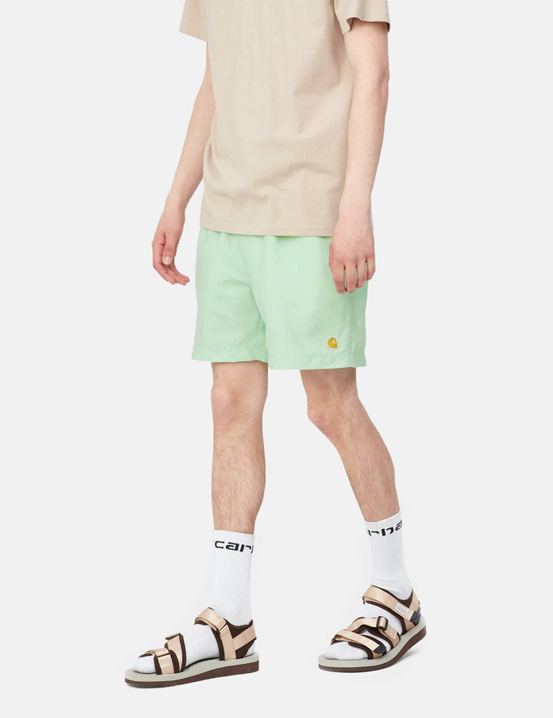Carhartt-WIPチェイススイムショーツ-ペールスペアミント