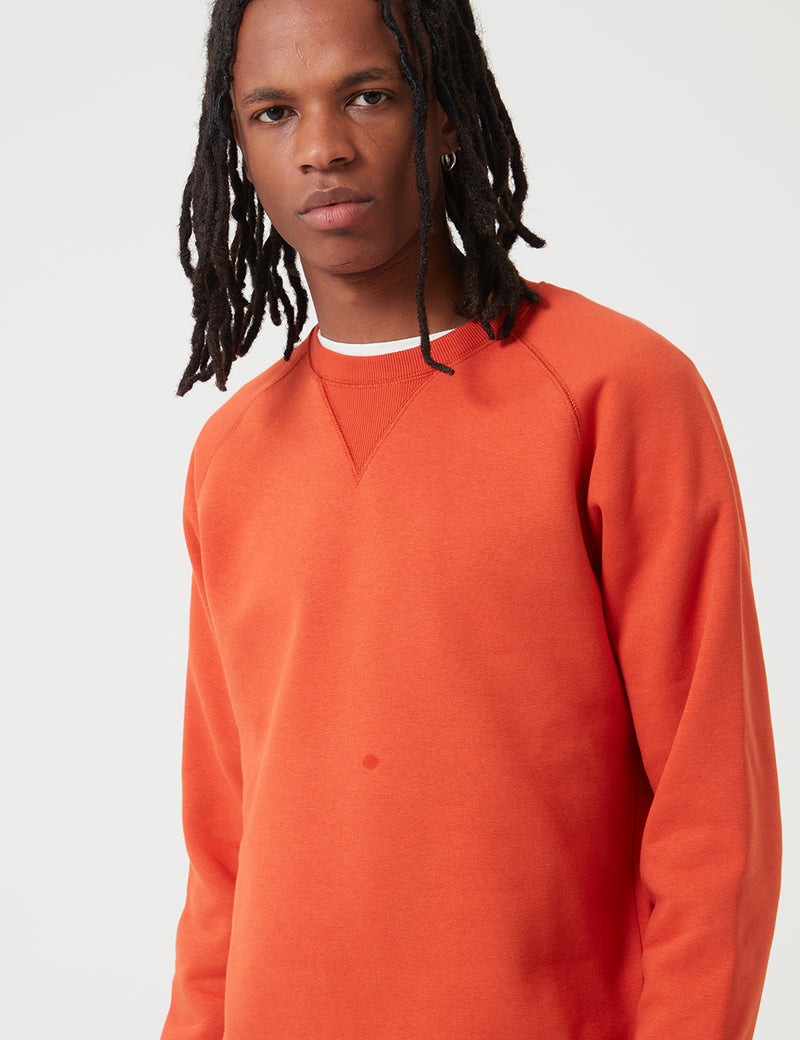Carhartt-WIP 체이스 스웻 셔츠-Brick Orange