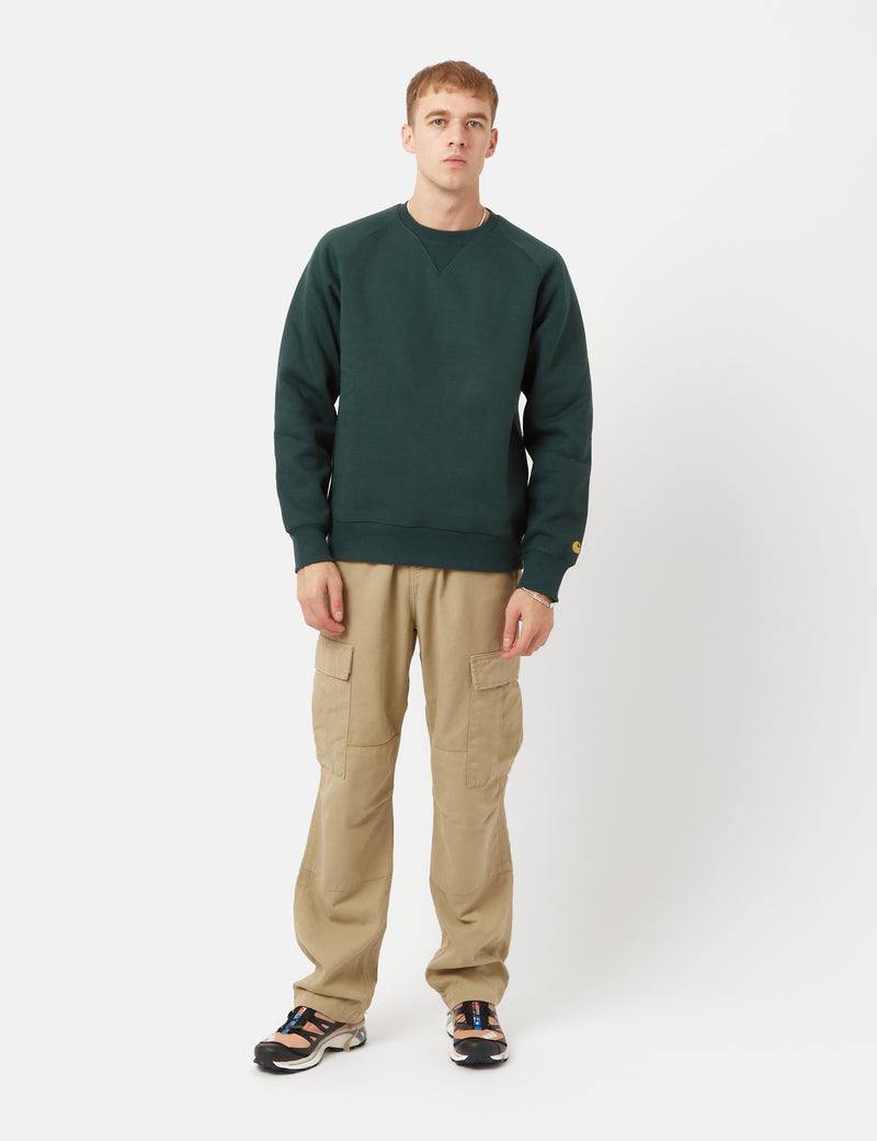 Carhartt-WIPチェイススウェットシャツ-ジュニパーグリーン