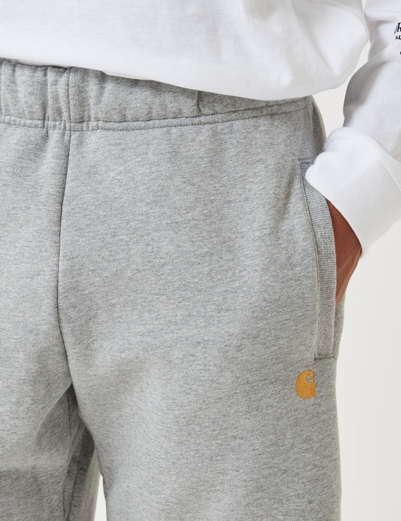 Short de Survêtement Carhartt-WIP Chase - Grey Heather