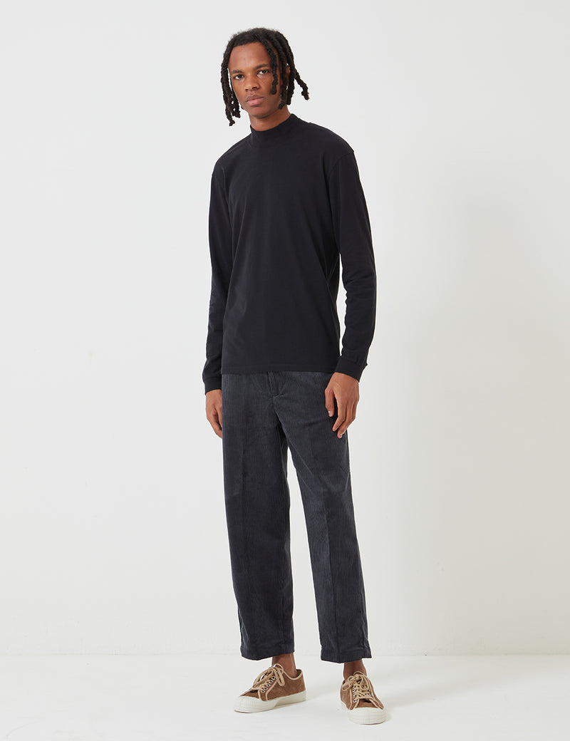 Edwin High Collar LS T-Shirt - Black