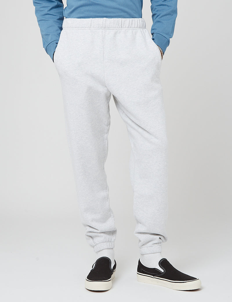 Carhartt-WIP Pocket Sweat Pant - Ash Heather Grey