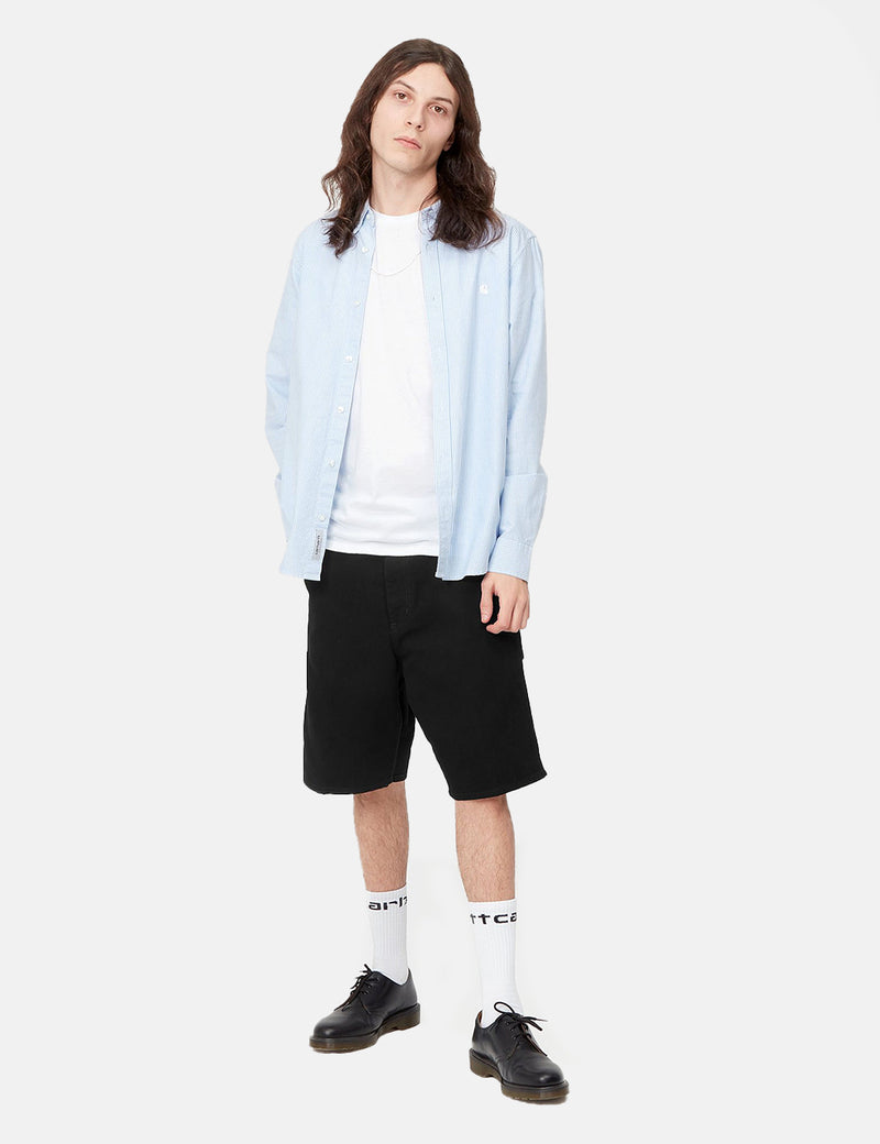 Carhartt-WIPシングルニーショーツ-ブラック