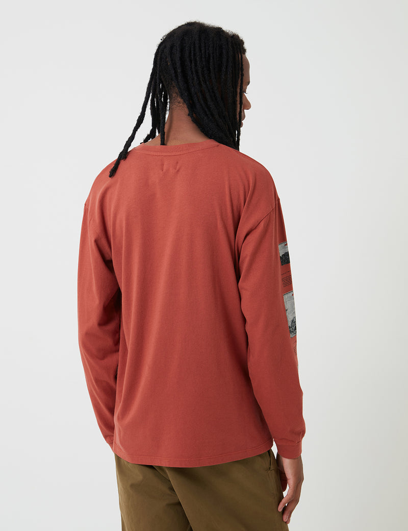 Edwin 5 Magical Herbs Long Sleeve T-Shirt - Auburn