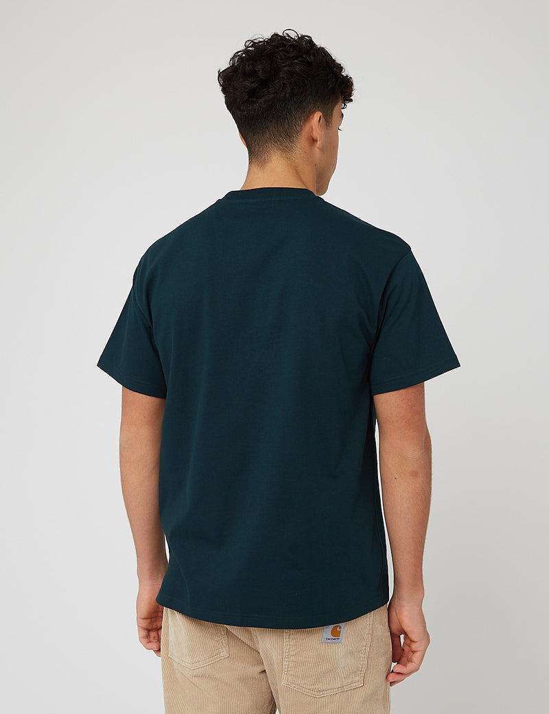 Carhartt-WIPアメリカンスクリプトTシャツ（オーガニックコットン）-ディープラグーングリーン