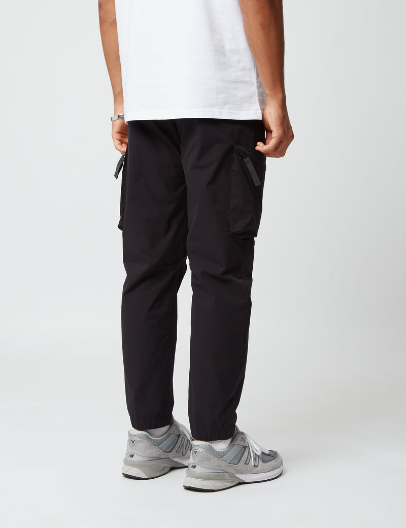Carhartt-WIPヒューイットパンツ（カーゴ）-ブラック