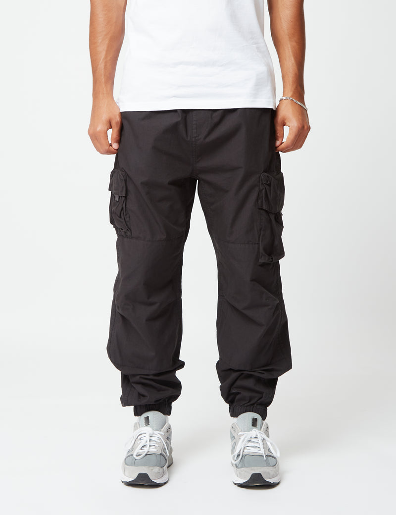 Carhartt-WIP Berm Pant（カーゴ）-ブラック